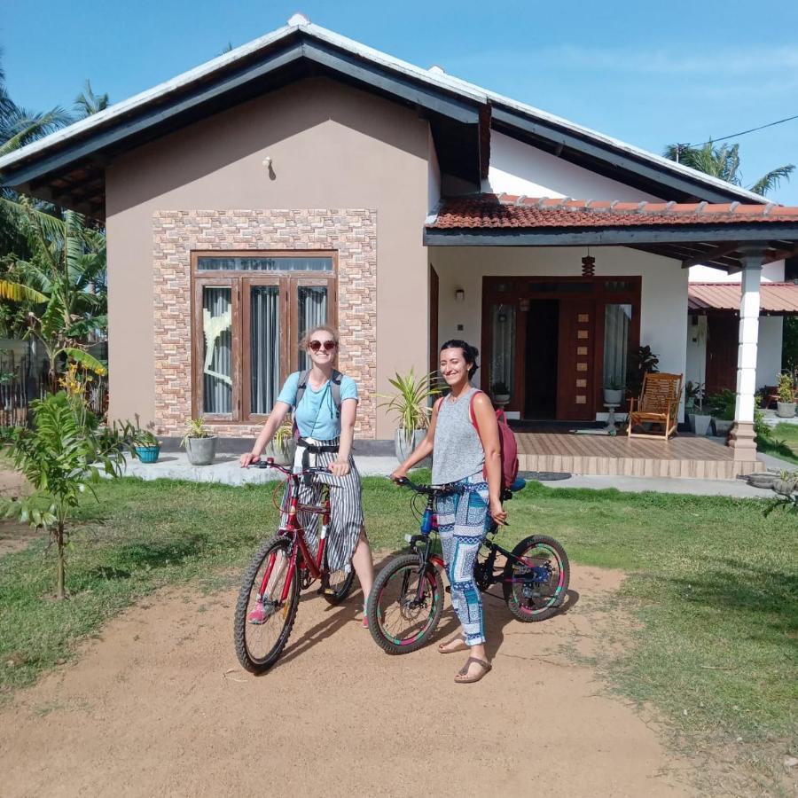 Aiden Homestay Passikudah Exterior photo