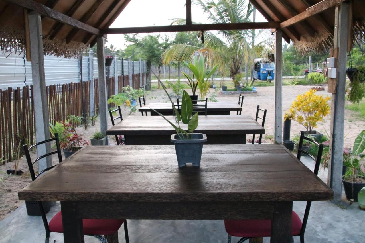 Aiden Homestay Passikudah Exterior photo